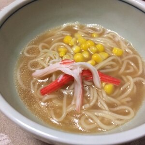 カニカマとコーンのバター豚骨ラーメン♡